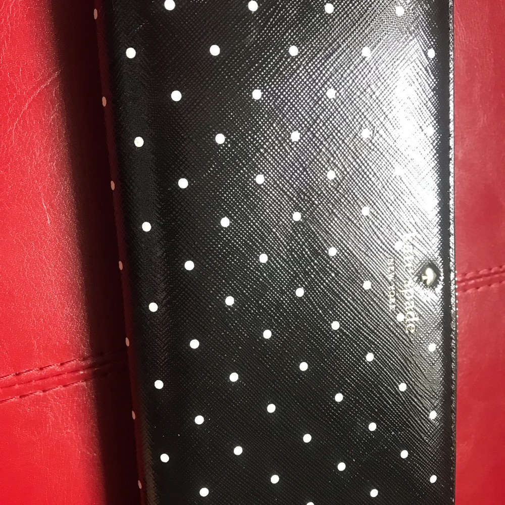 Wallet - Picture 9 of 15